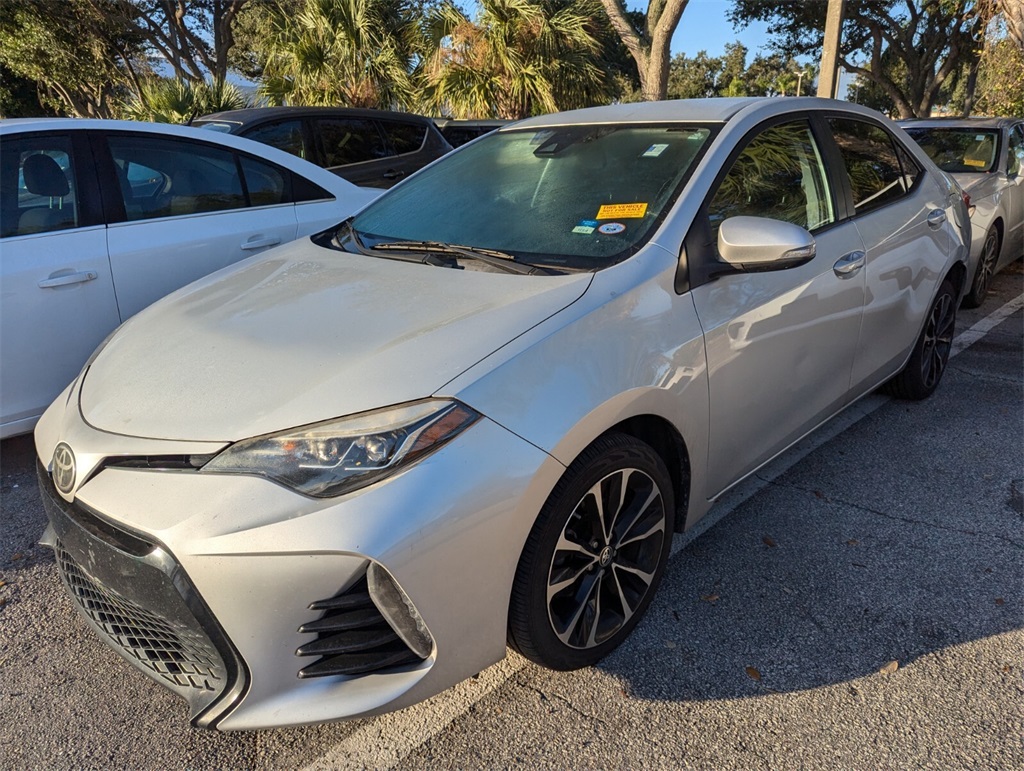 2017 Toyota Corolla SE 20