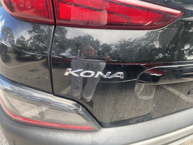 2022 Hyundai Kona SEL 10