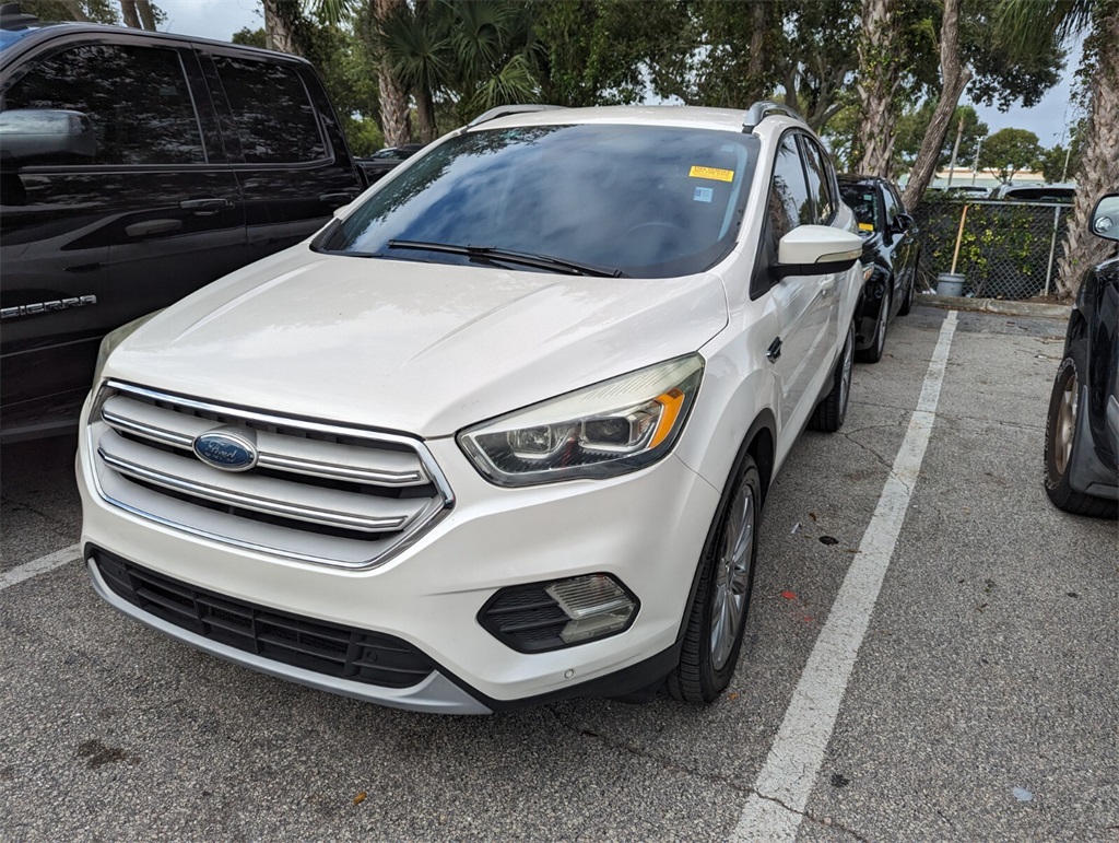 2018 Ford Escape Titanium 1