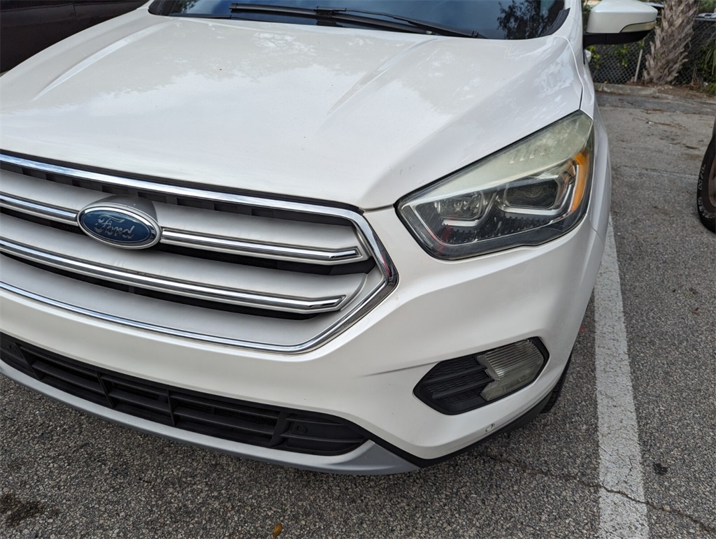 2018 Ford Escape Titanium 6