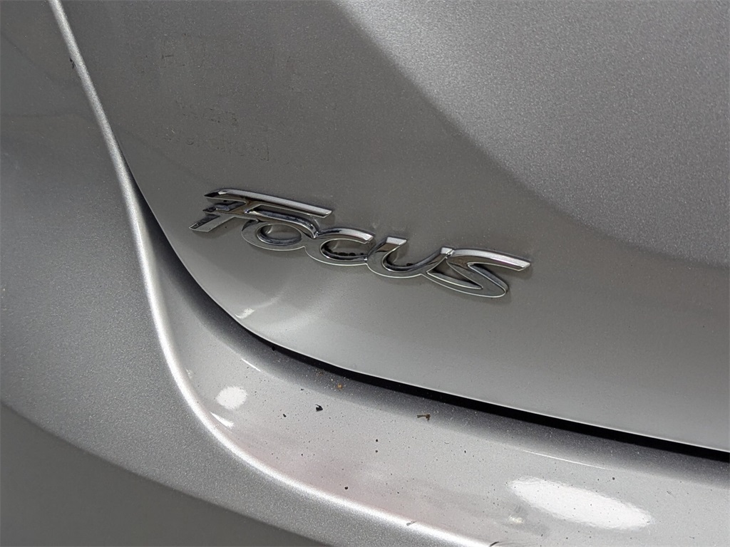 2014 Ford Focus SE 4