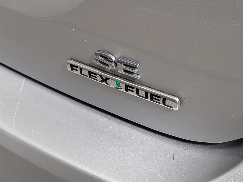 2014 Ford Focus SE 23