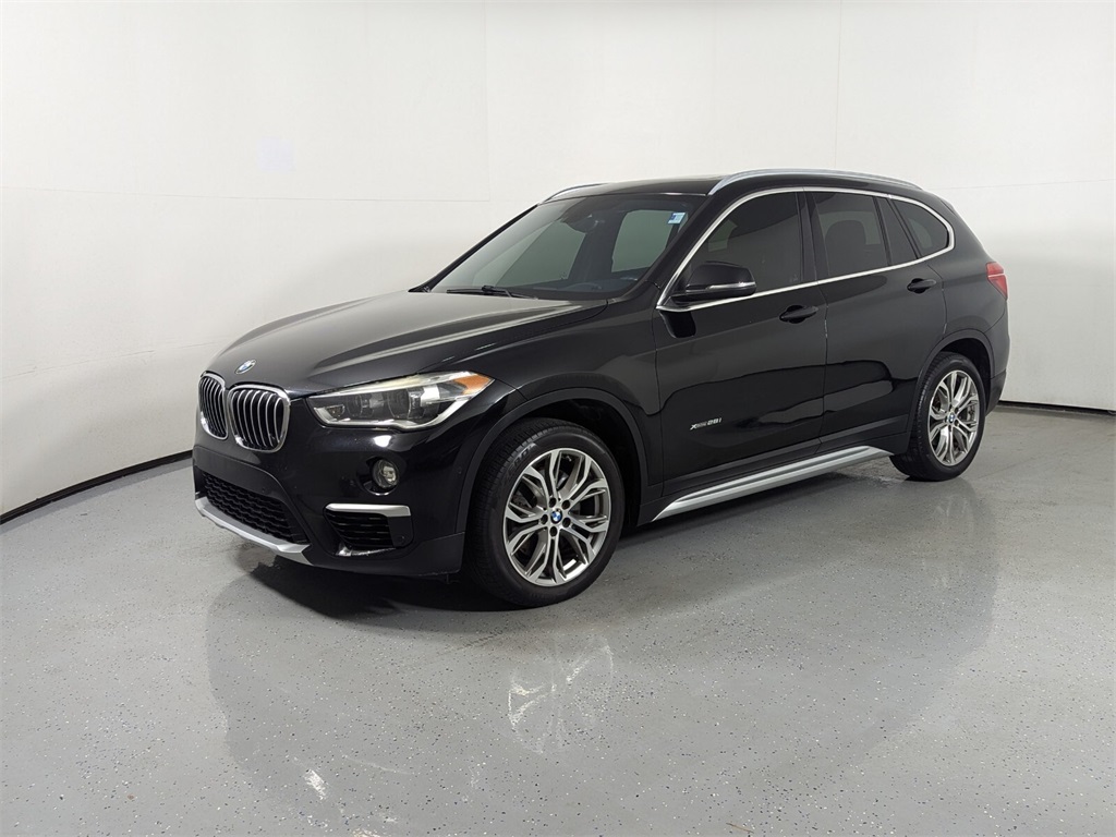 2017 BMW X1 xDrive28i 3