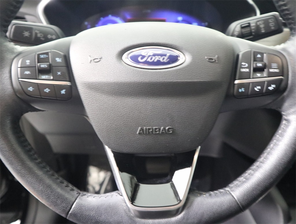 2020 Ford Escape Titanium Hybrid 10