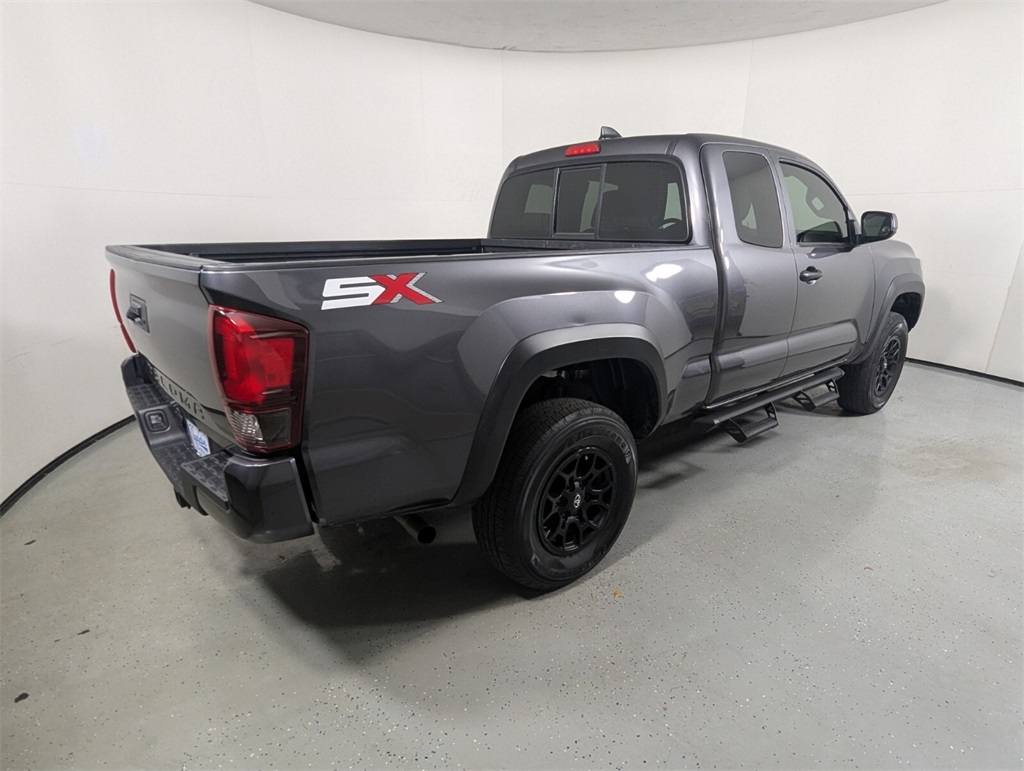 2022 Toyota Tacoma SR 6