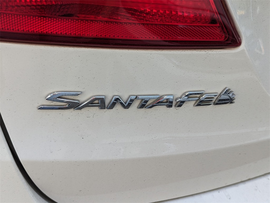 2014 Hyundai Santa Fe GLS 12