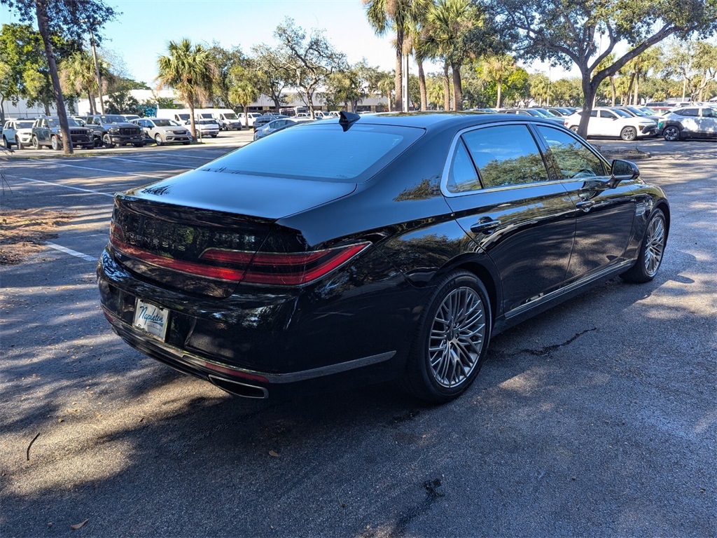 2022 Genesis G90 3.3T Premium 7