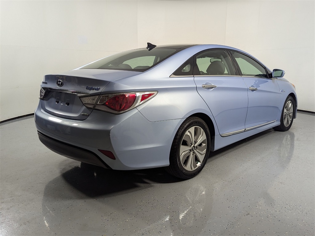 2014 Hyundai Sonata Hybrid Limited 6