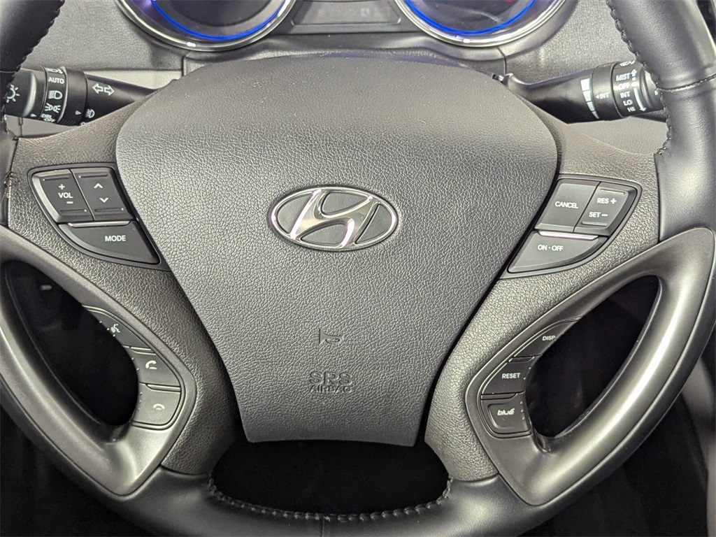 2014 Hyundai Sonata Hybrid Limited 17