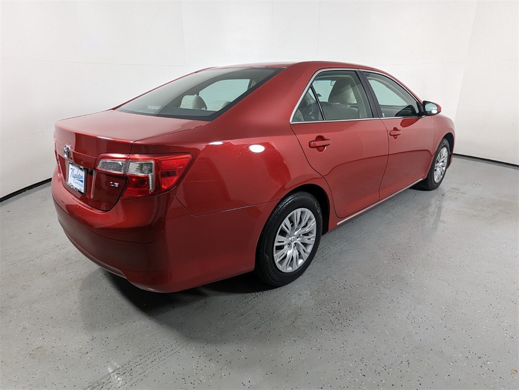 2013 Toyota Camry SE 6