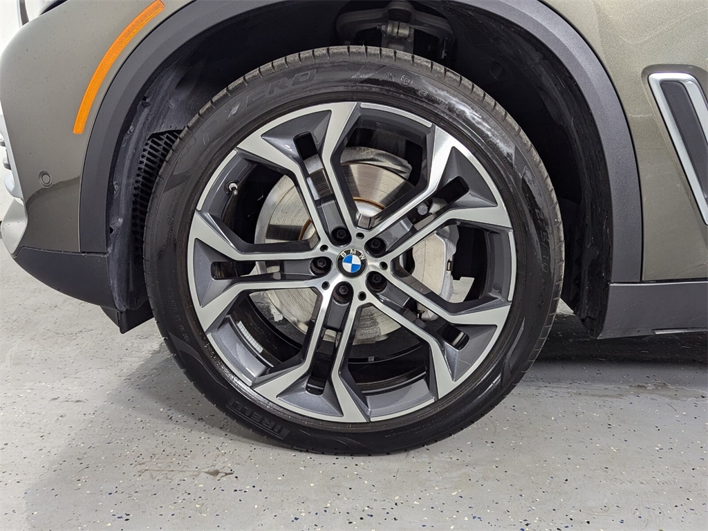 2023 BMW X5 xDrive40i 8