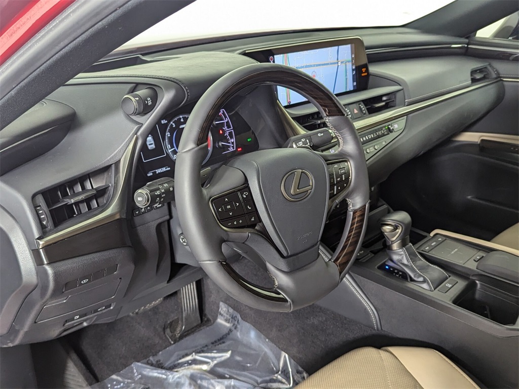 2019 Lexus ES 350 Luxury 10