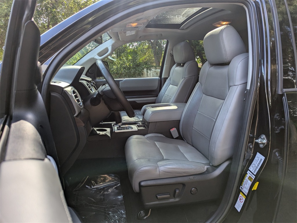 2019 Toyota Tundra Limited 10