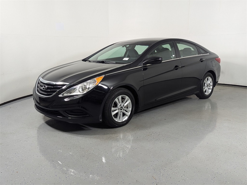 2013 Hyundai Sonata GLS 3