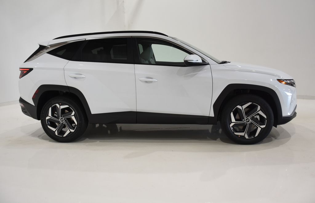 2025 Hyundai Tucson SEL 3