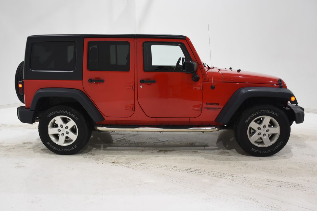 2015 Jeep Wrangler Unlimited Sport S 3