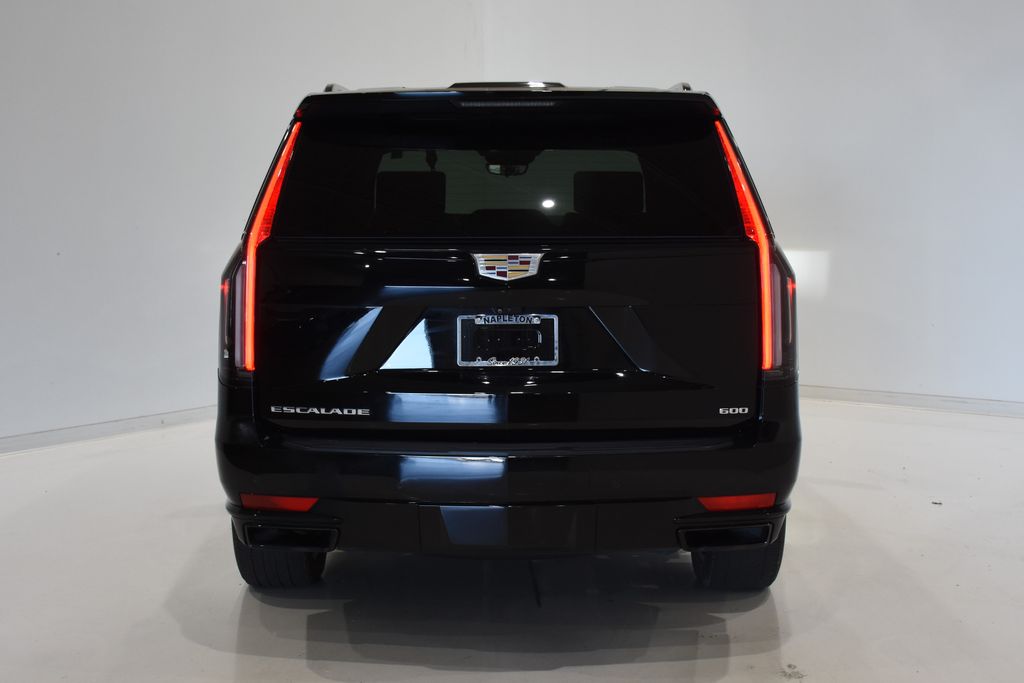 2022 Cadillac Escalade Sport Platinum 3