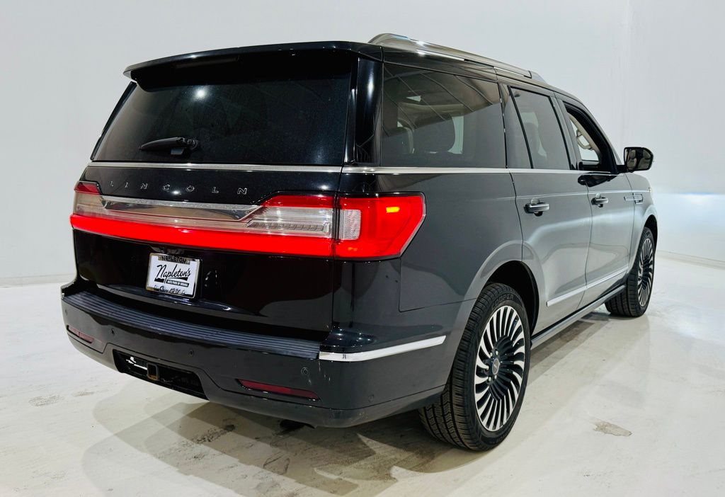 2020 Lincoln Navigator Black Label 4