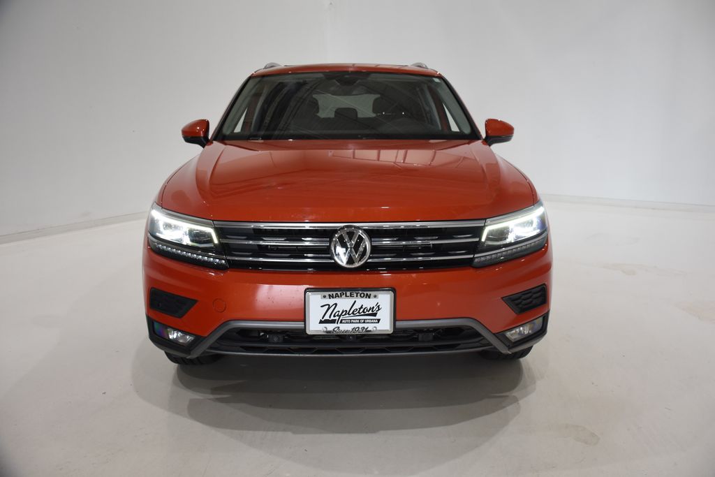 2018 Volkswagen Tiguan 2.0T SEL Premium 2