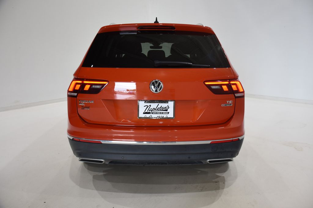 2018 Volkswagen Tiguan 2.0T SEL Premium 5