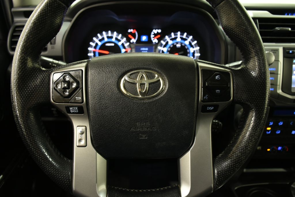 2014 Toyota 4Runner Limited 10