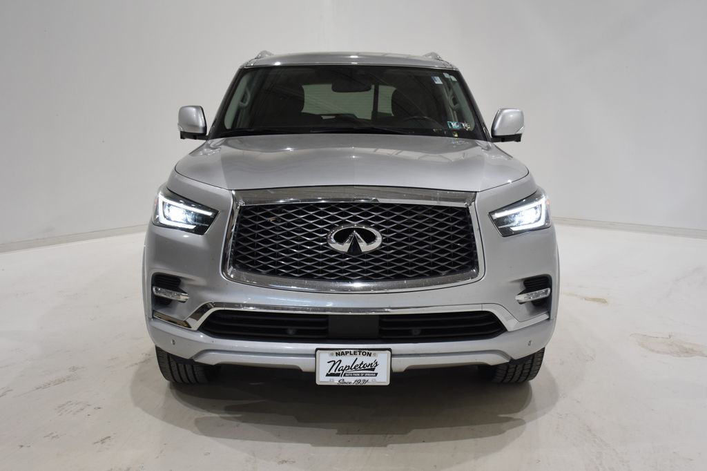 2019 INFINITI QX80 LUXE 2