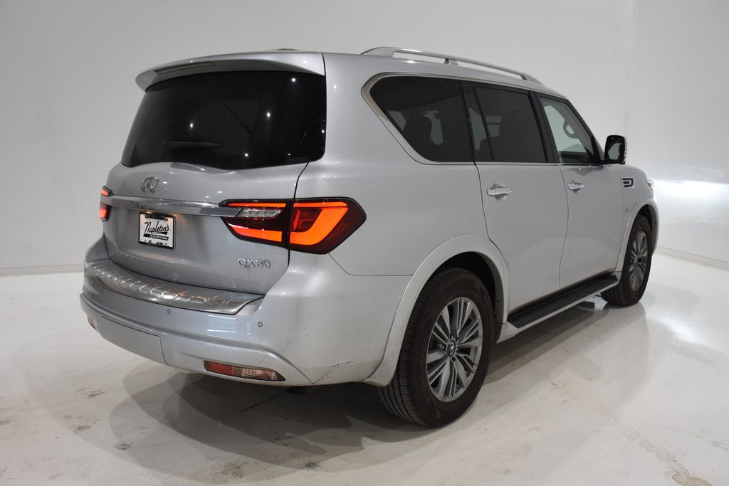 2019 INFINITI QX80 LUXE 4