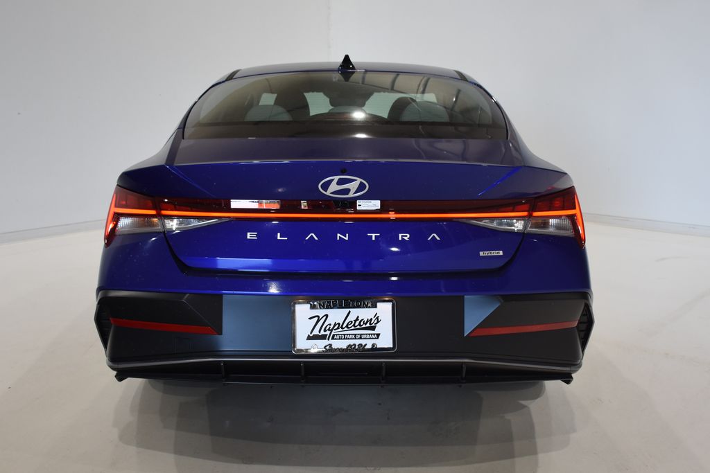 2025 Hyundai Elantra Hybrid Limited 5