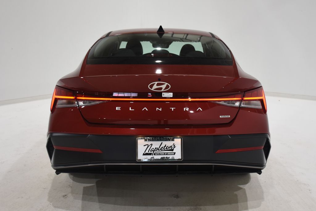 2025 Hyundai Elantra Hybrid Limited 5