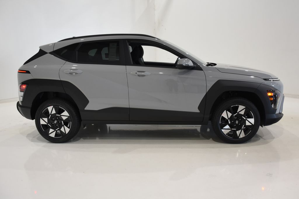 2025 Hyundai Kona SEL 3