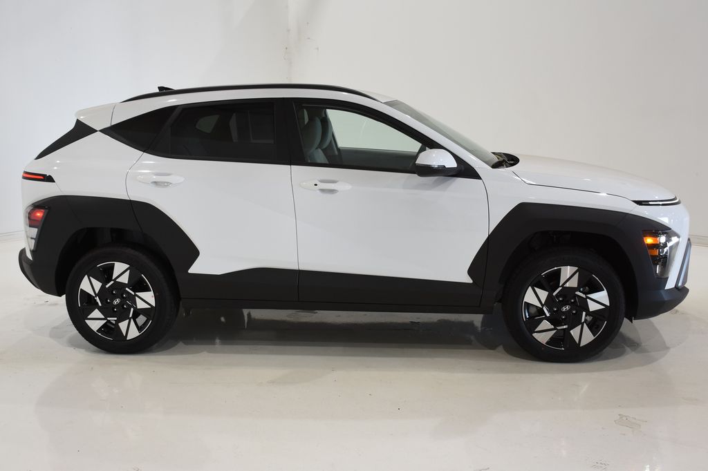 2025 Hyundai Kona SEL 3