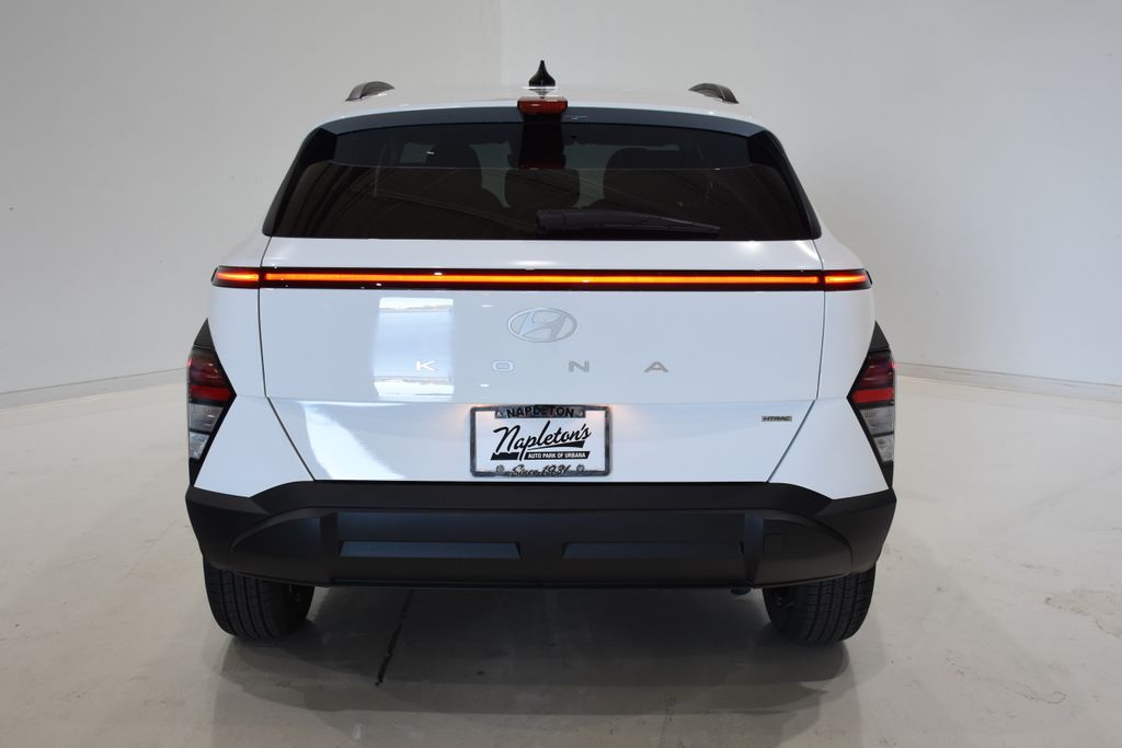 2025 Hyundai Kona SEL 4