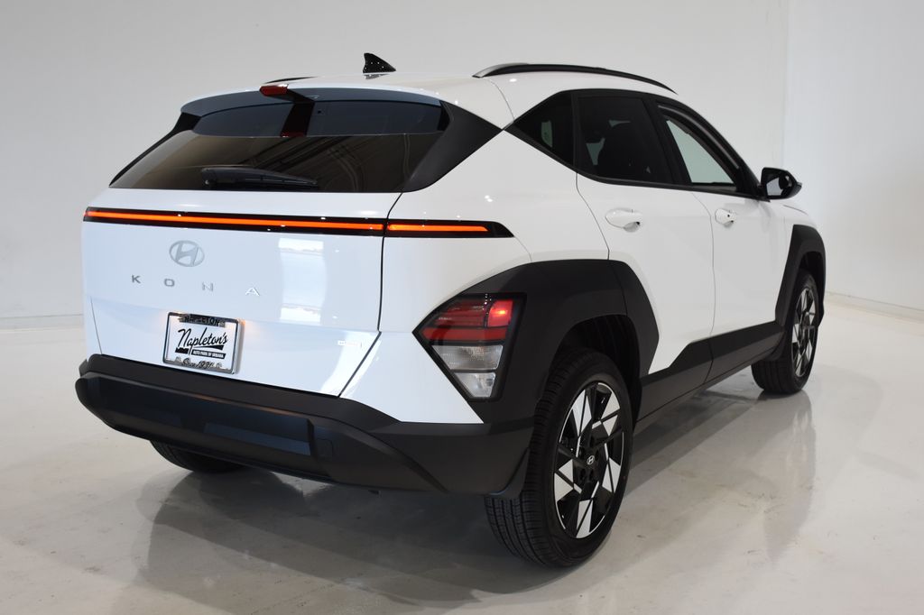 2025 Hyundai Kona SEL 4