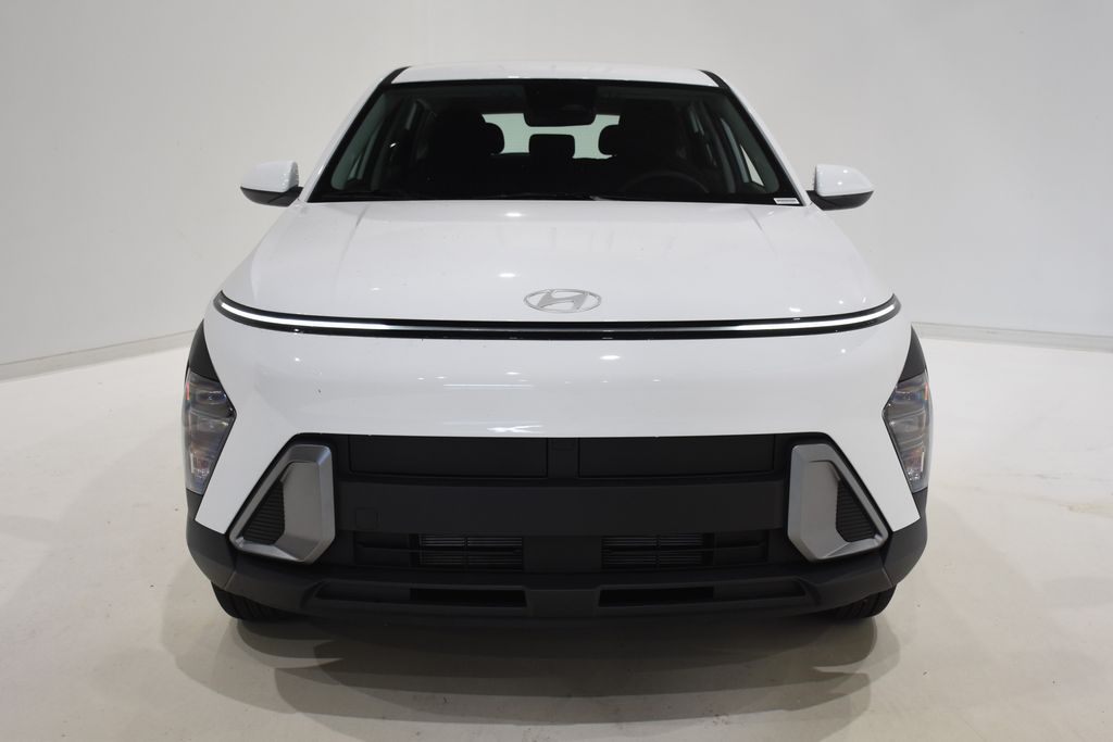 2025 Hyundai Kona SE 2