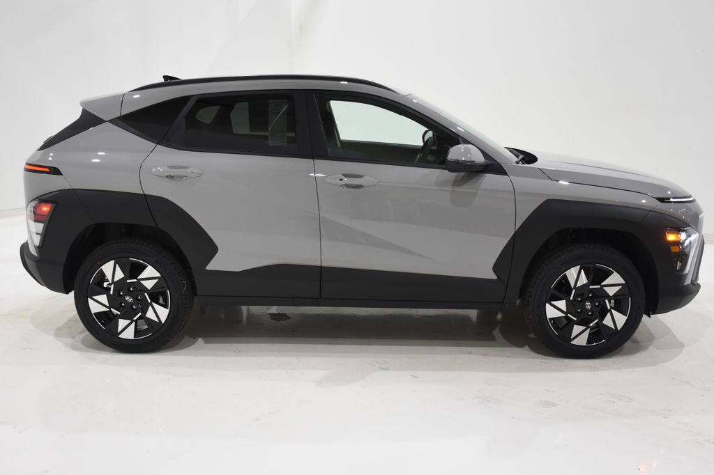 2025 Hyundai Kona SEL 3