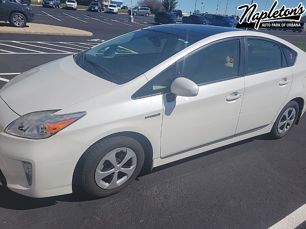 2013 Toyota Prius Four 1