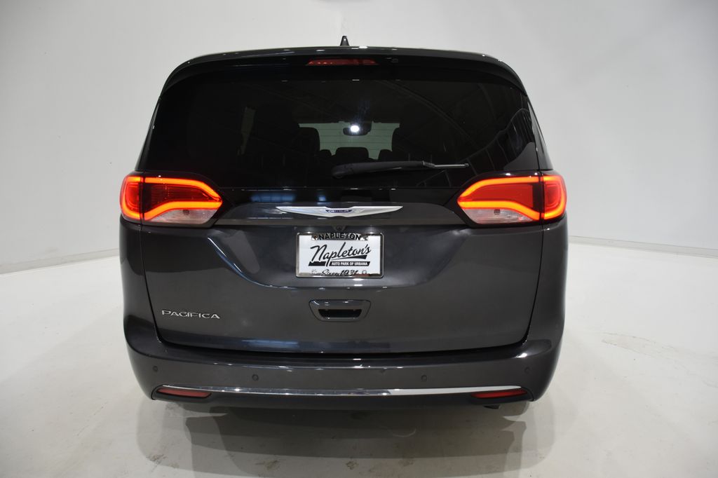 2020 Chrysler Pacifica Touring L Plus 5
