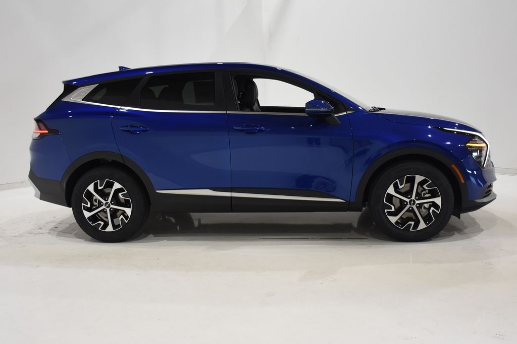 2025 Kia Sportage EX 3