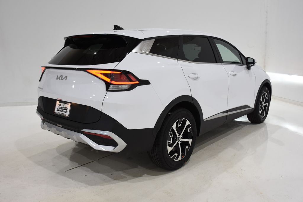 2025 Kia Sportage EX 4