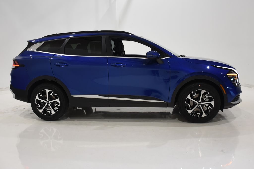 2025 Kia Sportage EX 3