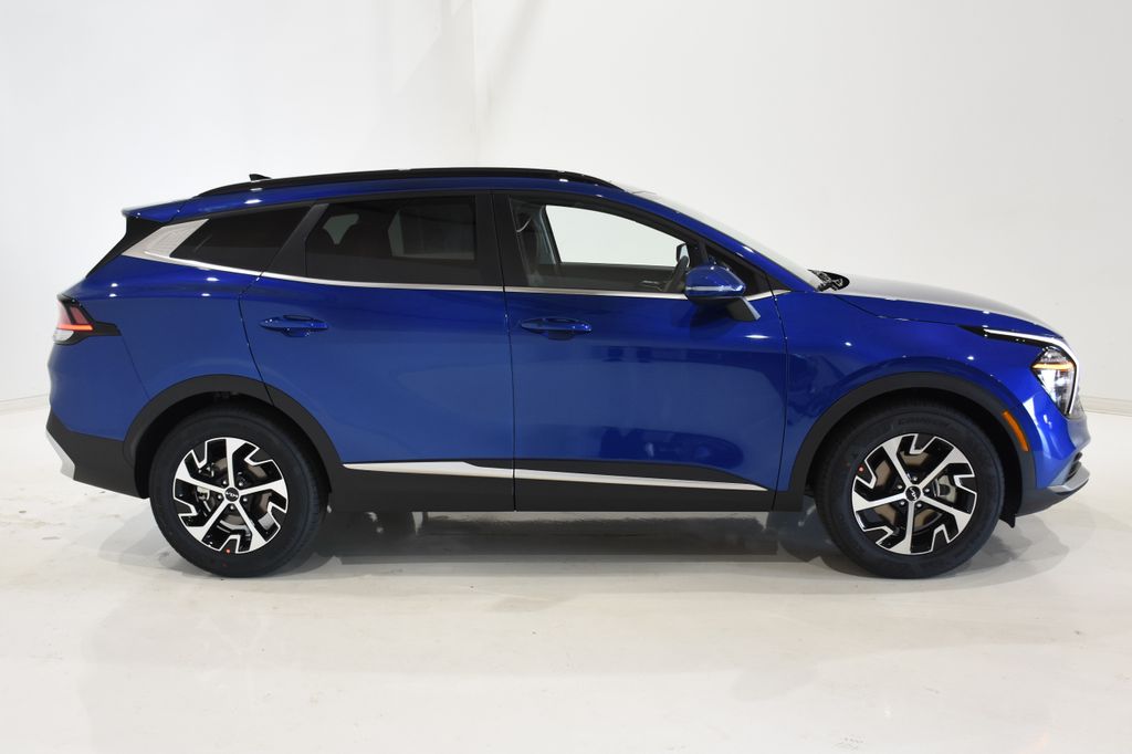 2025 Kia Sportage EX 3