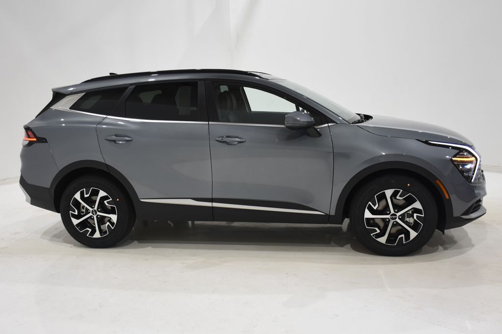 2025 Kia Sportage EX 3