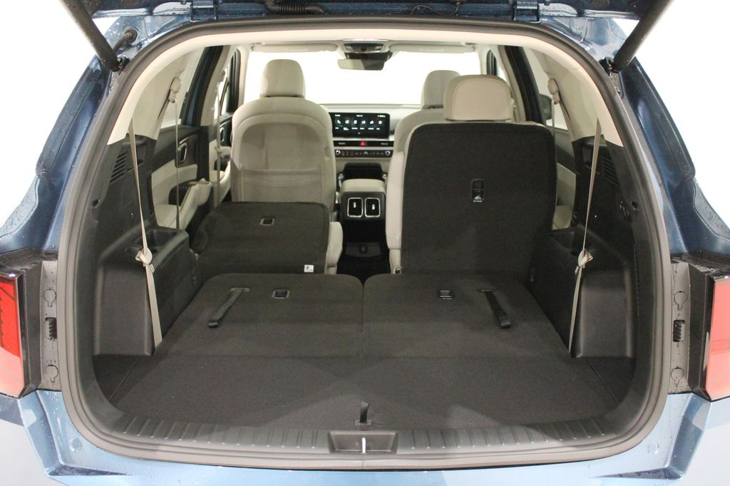 2025 Kia Sorento Plug-In Hybrid Panoramic Sunroof Package 30