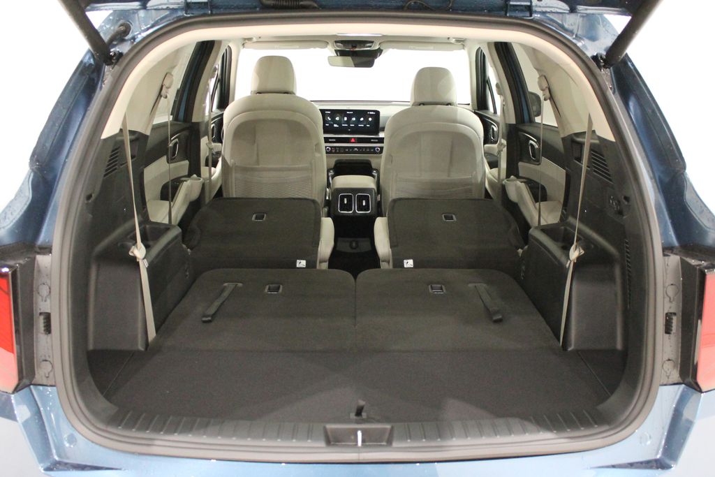 2025 Kia Sorento Plug-In Hybrid Panoramic Sunroof Package 31