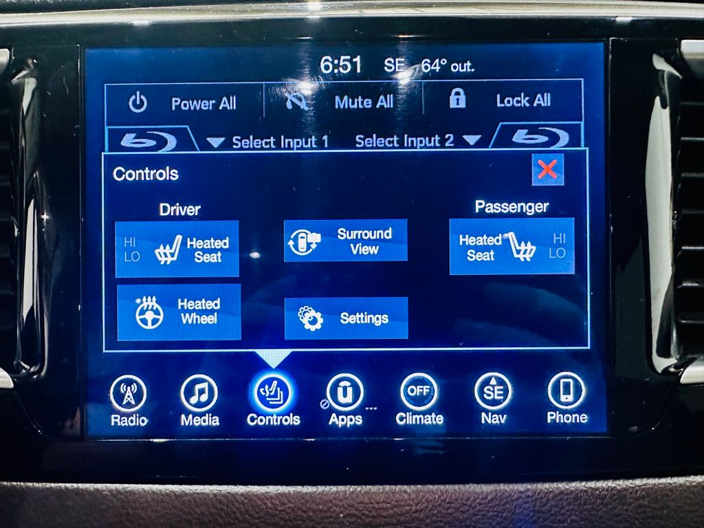 2017 Chrysler Pacifica Touring L Plus 27