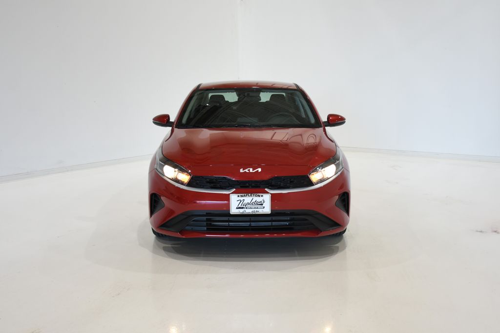 2024 Kia Forte LXS 2