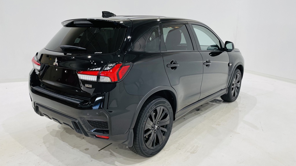 2024 Mitsubishi Outlander Sport 2.0 LE 4