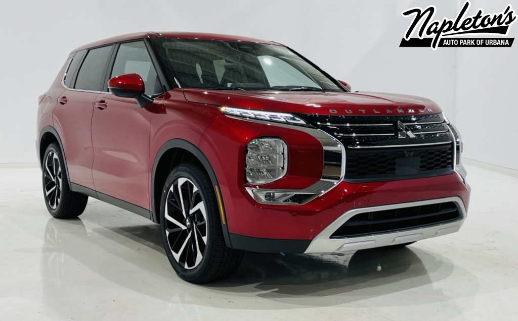 2024 Mitsubishi Outlander SE 1