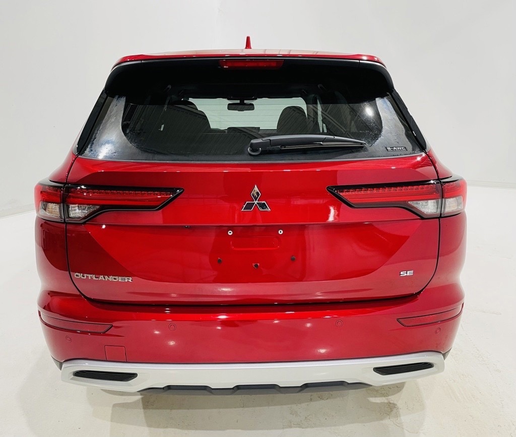 2024 Mitsubishi Outlander SE 5