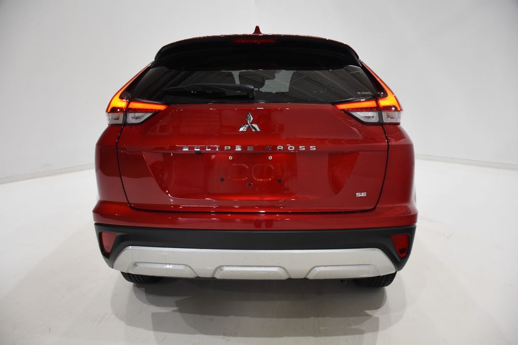 2024 Mitsubishi Eclipse Cross SE 4